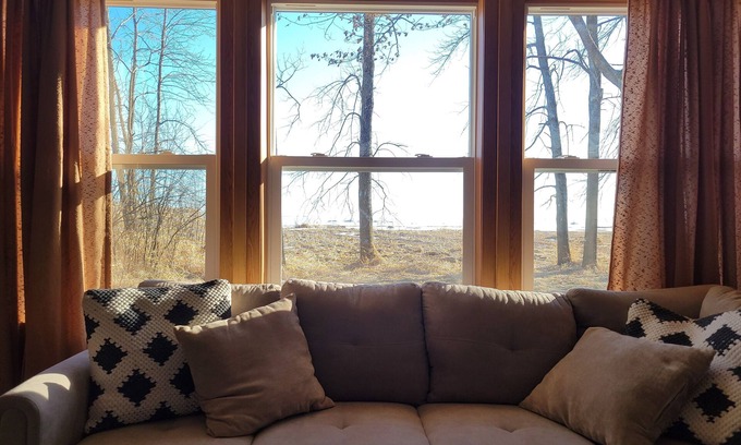 Peshtigo Cabin | Woodland cabin on the Bay