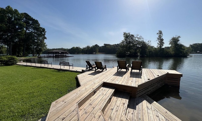 Royal Cottage | Woodland Cottage *Newly Remodeled*