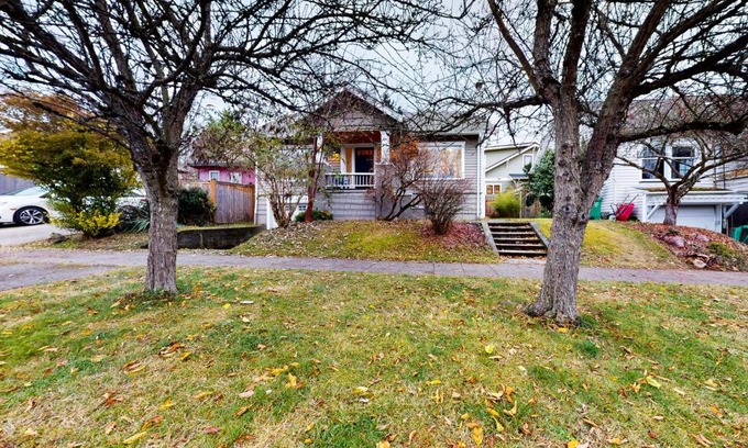 Wallingford House | Woodlawn Escape