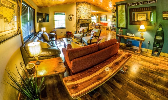 Murphy Cabin | WOODS UPON A TIME: Lavish Hilltop Cabin w/Fishing Pond