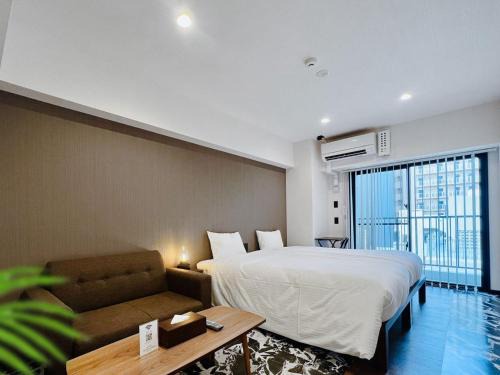 Matsuyama Hotel | WOODSIDE STUDIO Naha