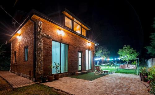Ambrolauri House | WoodStar