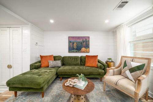 Midtown Apartment | Woody's Place