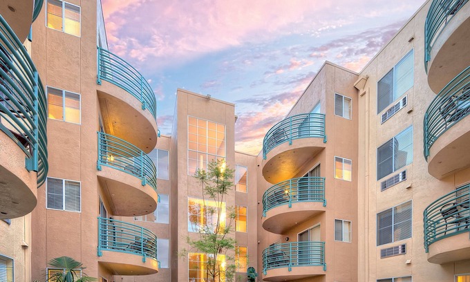 Mission Valley Hotel | WorldMark San Diego - Mission Valley