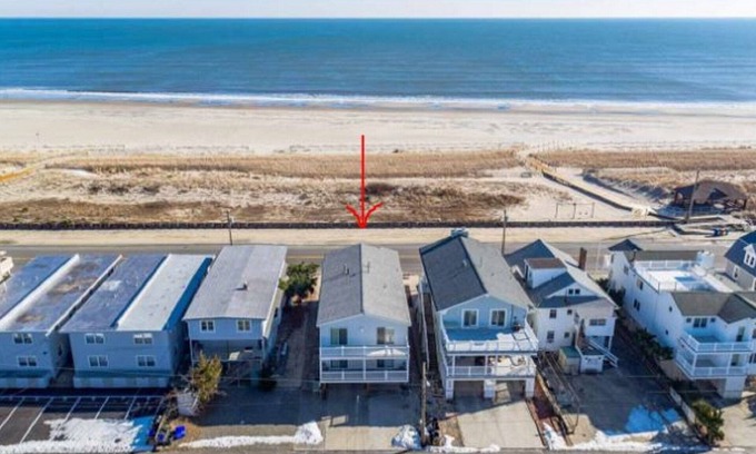 South End Condo | Wow! Perfect OCEAN FRONT with Views.
