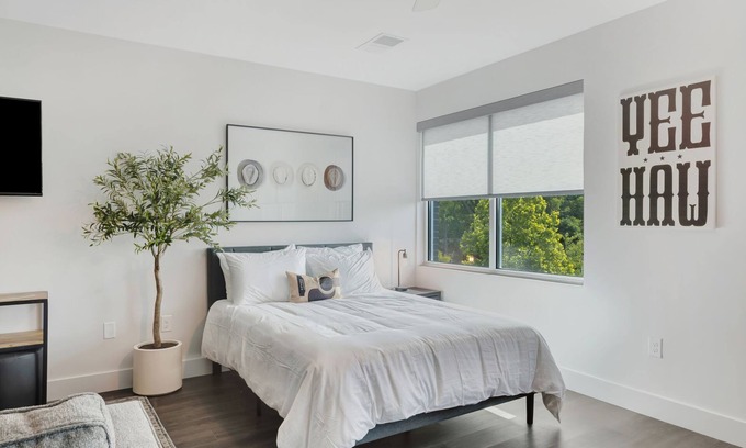 Donelson Apartment | Wranglers Rest: Brand Studio Apartment!