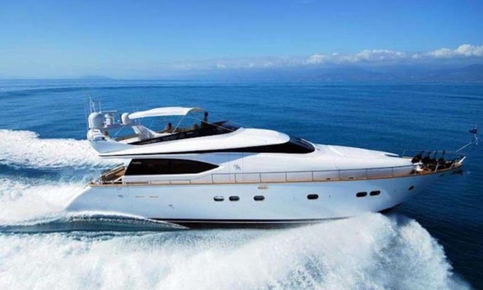 La Maddalena Boat Rental | Wunderbares Loft auf dem Meer - Yacht Angelo Blu