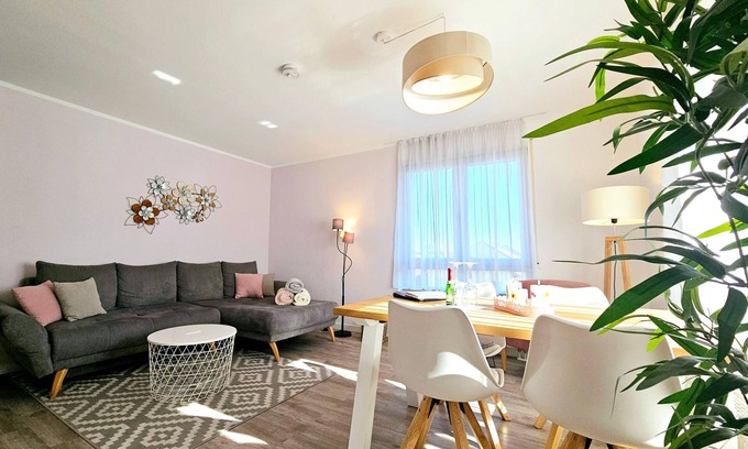 Großzschachwitz Apartment | Wunderschön Wohnen im Apartment Rooftop