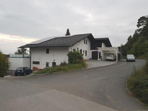 Weitramsdorf Apartment | Wunderschöne klimatisierte Wohnung in Weidach