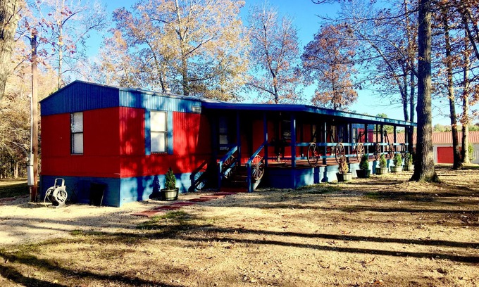 Camden House | WW, Kentucky Lake, Bass Fish, Nashville, MEMPHIS, Birdsong Marina, Paris Landing