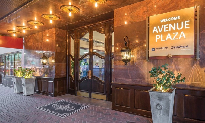 Faubourg Lafayette Resort | Wyndham Avenue Plaza1 bedroom Unit Sleeps 4