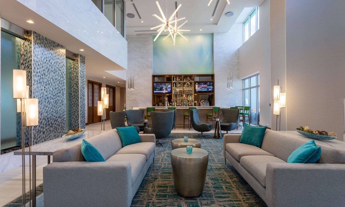 Miami Springs Hotel | Wyndham Garden Miami International Airport