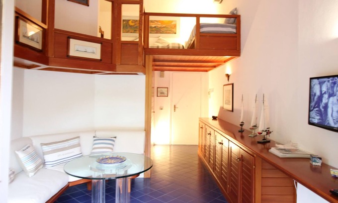 Porto Ercole Apartment | Yacht House - Finished apartment in Porto Ercole with terrace and 3 bedrooms