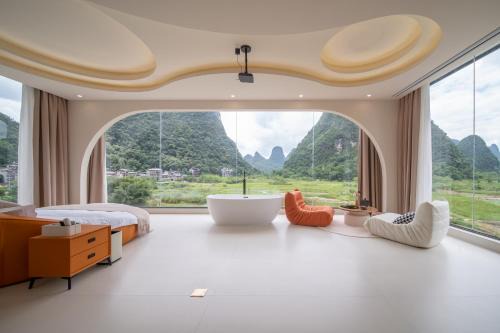 Yangshuo Hotel | Yangshuo Karst Canvas