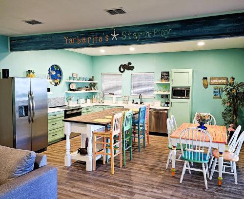 Rockport House | Yarbarita's Stay and Play