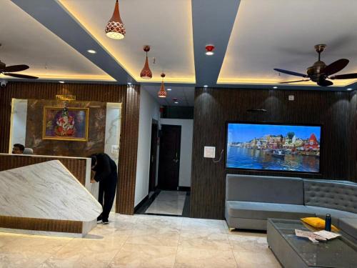 Varanasi Hotel | Yatri Nivas By Sarvjeet Foundation