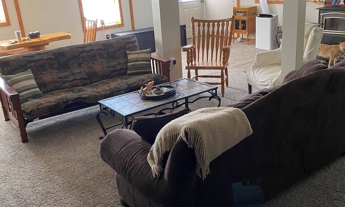 Luzerne Cabin | Year-round 3-bed Lodge sleeps 10-12! Large Living room, ORV Trails, WiFi, AC.