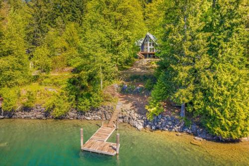 Hoodsport House | Yellow Tail Cabin