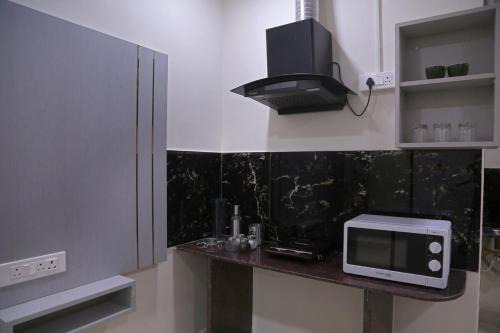 Serilingampally Apartment | Yendluri's -StudioFlat-2 Kondapur, Gachibowli