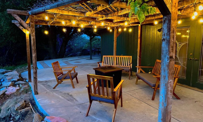 Coarsegold House | Yosemite’s Emerald Ranch private mountain top, Game Rm, 360 Views, pet friendly