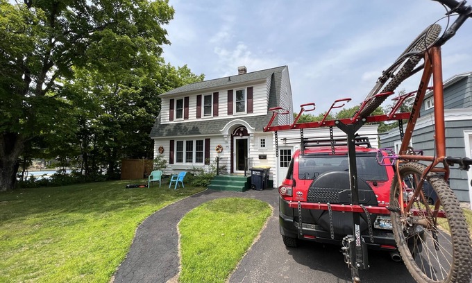 Ironwood House | Your adventure home base for skiing, snowboarding, hiking and biking!