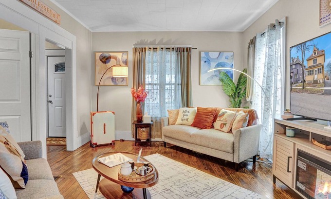 Rochester House | Your beautiful home away from home