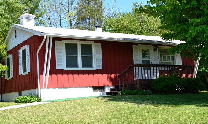 Swannanoa Cottage | Your Carolina Cottage - Charming and close to everything
