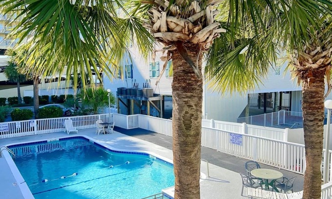 Ash Condo | Your conveniently located North Myrtle Beach bungalow awaits!