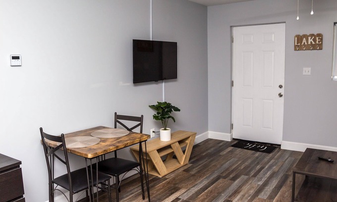 Iuka Apartment | Your cosy getaway to PickWick Lake: Coleman Park studios