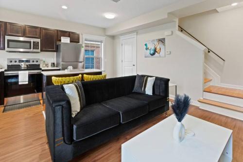 Midtown Apartment | Your Cozy One Bedroom Midtown