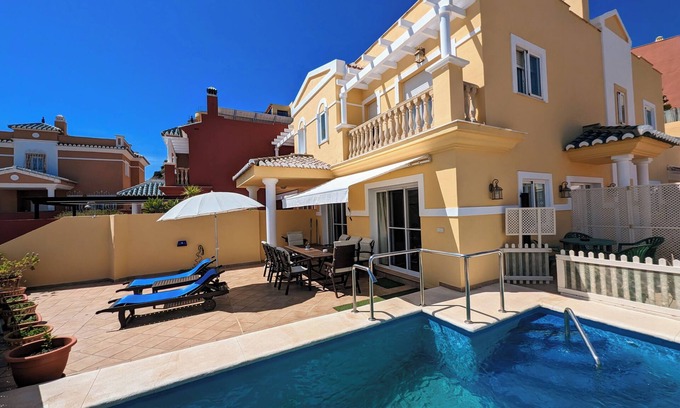 Torre del Mar Ski Chalet | ā Your dream getaway awaits!nšāš„āš°š„āšāšāšļøāā°ļøā