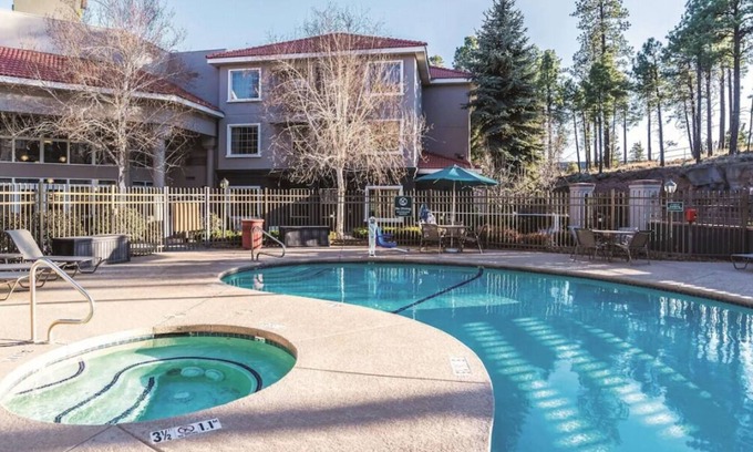 Woodlands Village House | Your Home Away From Home! 3 Convenient Units, Free Parking, Free Breakfast
