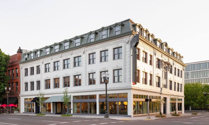 Buckman Neighborhood Apartment | Your Home Away From Home! Pet-friendly Property, Near Stark's Vacuum Museum