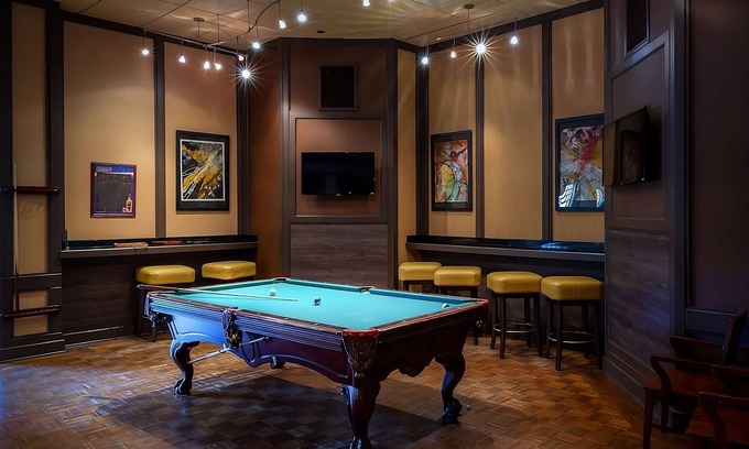Gwinnett Place Hotel | Your Home Away From Home! Family-Friendly unit awaits! Near Gwinnett Place Mall