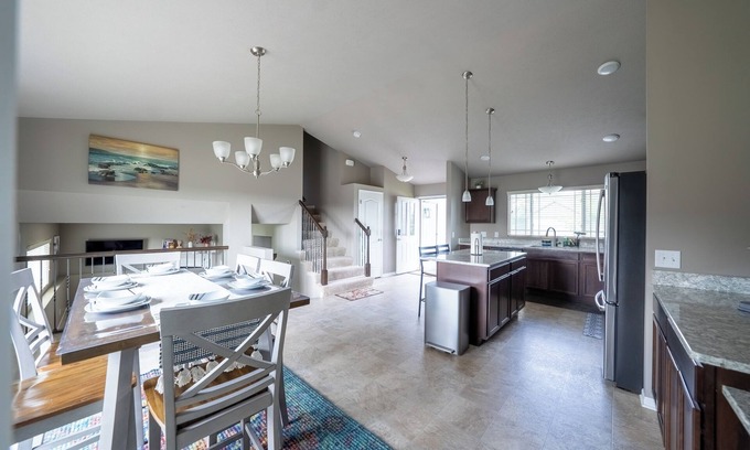 Omaha House | Your Home Away from Home