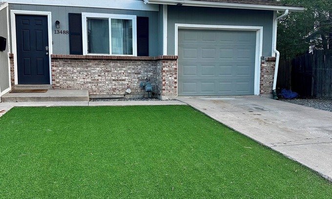Jewell Heights - Hoffman Heights House | Your home close to Anshutz and DIA