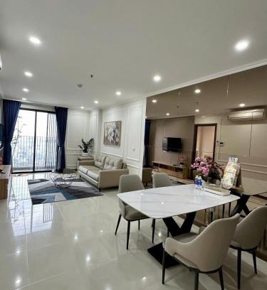 District 10 Apartment | Your home