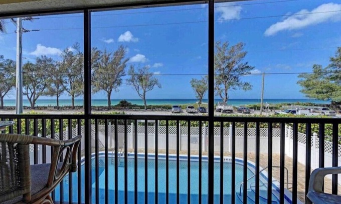 Bradenton Beach Condo | Your Island getaway with amazing views and sunsets, just steps to the Beach!
