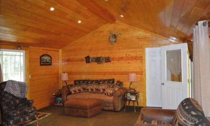 Prudenville House | Your outdoor activity dream home