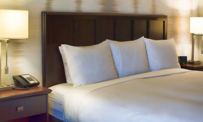 Fort Worth Hotel | Your Relaxing Getaway Awaits! Pool, Restaurant, Near Fort Worth Stockyards