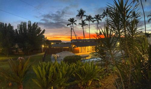 Historic Kailua Village Apartment | Your Slice of Paradise in Kona - Walk to Beach and Stores
