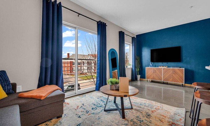 Midtown Apartment | Your Stylish Midtown Getaway in Detroit