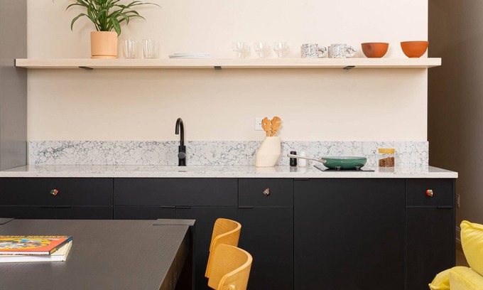 Queen Village Apartment | Yowie - Suite 304 Cozy One Bedroom King
