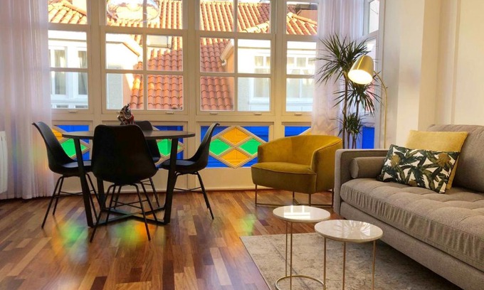 La Coruna Apartment | Yuhom casas con alma Galera 3º