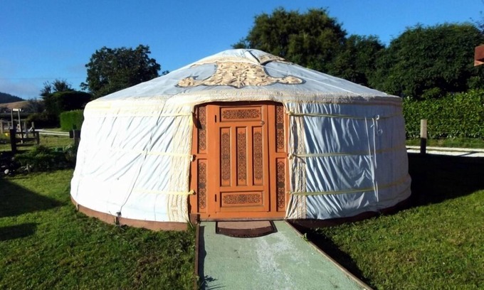 Kaikoura Bed & Breakfast | Yurt - Wacky Stays - six UNIQUE rentals in Kaikoura