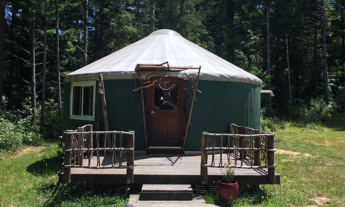 Fieldbrook House | YURT with Sauna & Treehouse set in the Redwoods & Meadows at Private Family Farm