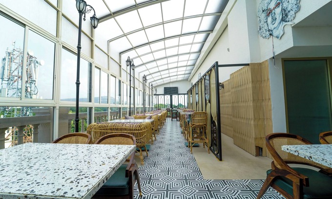 Mysore Hotel | Yuvraj Le Royale