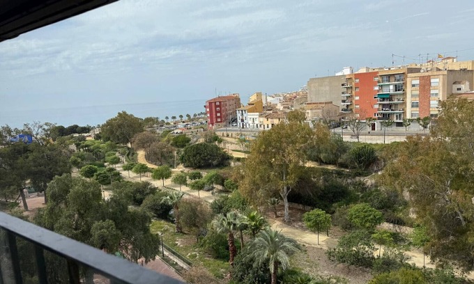Old Town Apartment | z CASA MIA - 1 HAB CON VISTAS A RÍO Y MAR