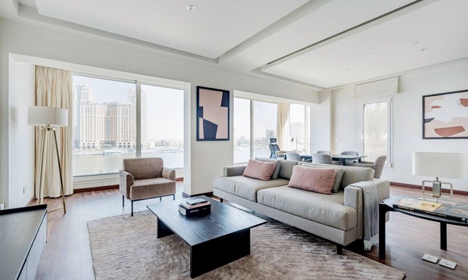 Downtown Cairo Apartment | Zamalek, 2BD Panoramic Nile View