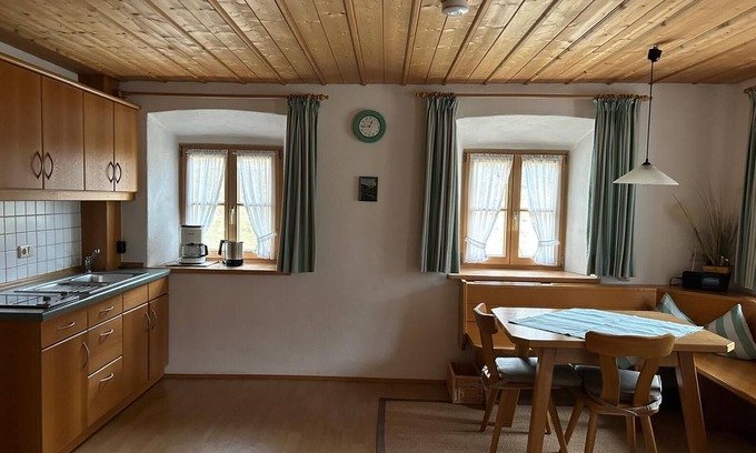 Aschau im Chiemgau Apartment | "Zellerhorn" Ferienwohnung I°, 39 qm, extra Schlafzimmer°